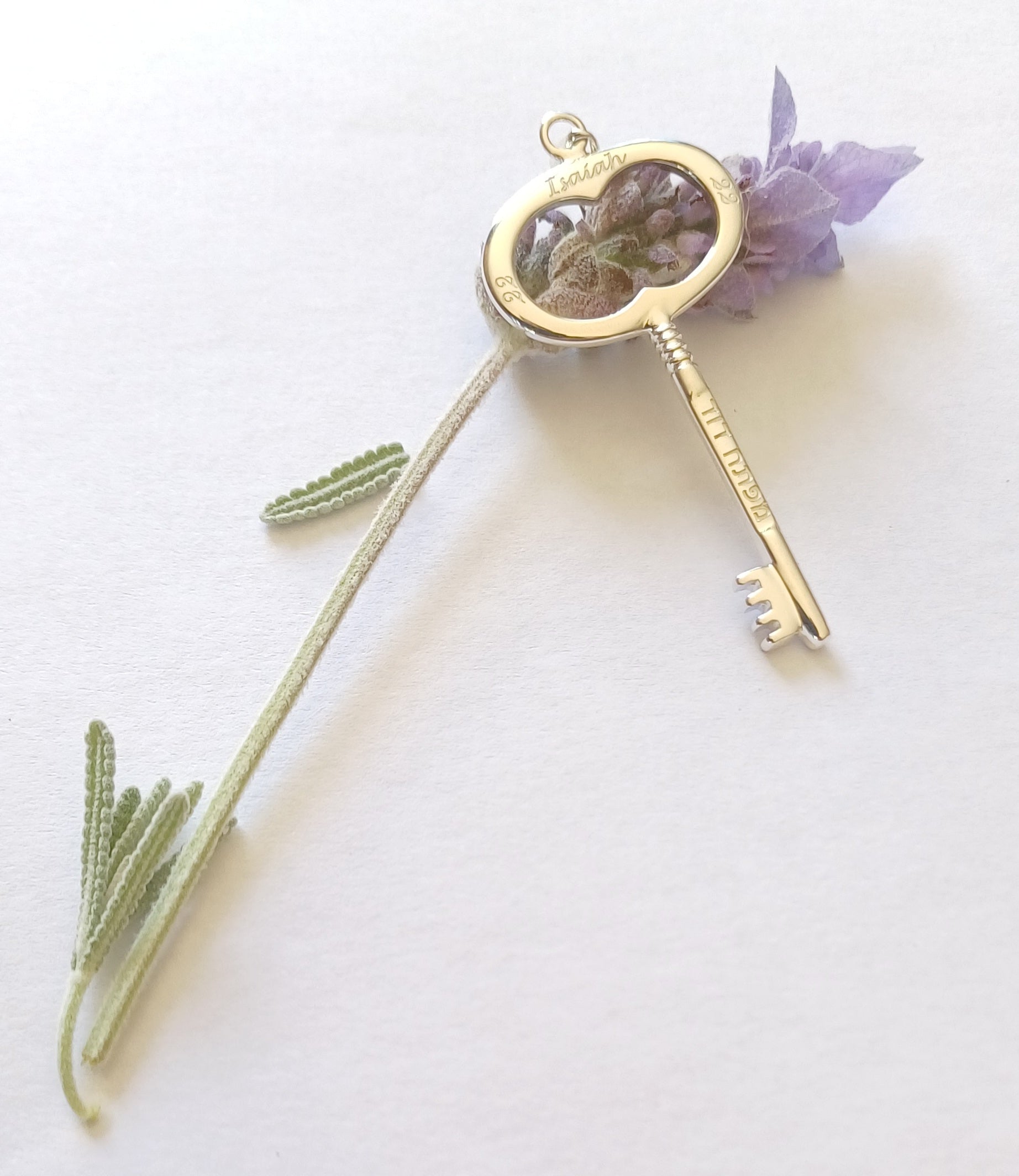 Isaiah 22:22 Key Pendant - Elloise Jewelry