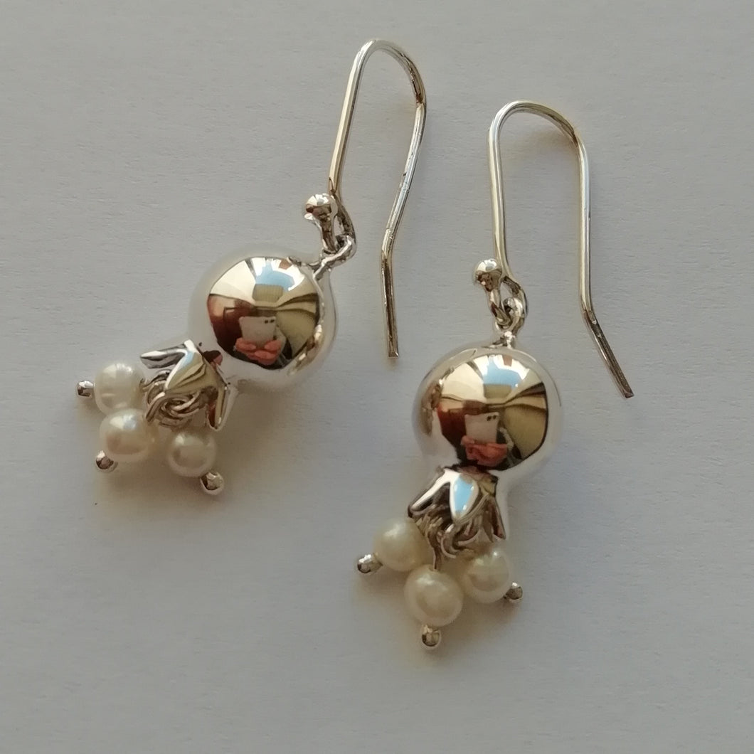 Pomegranate ball with pearls earrings