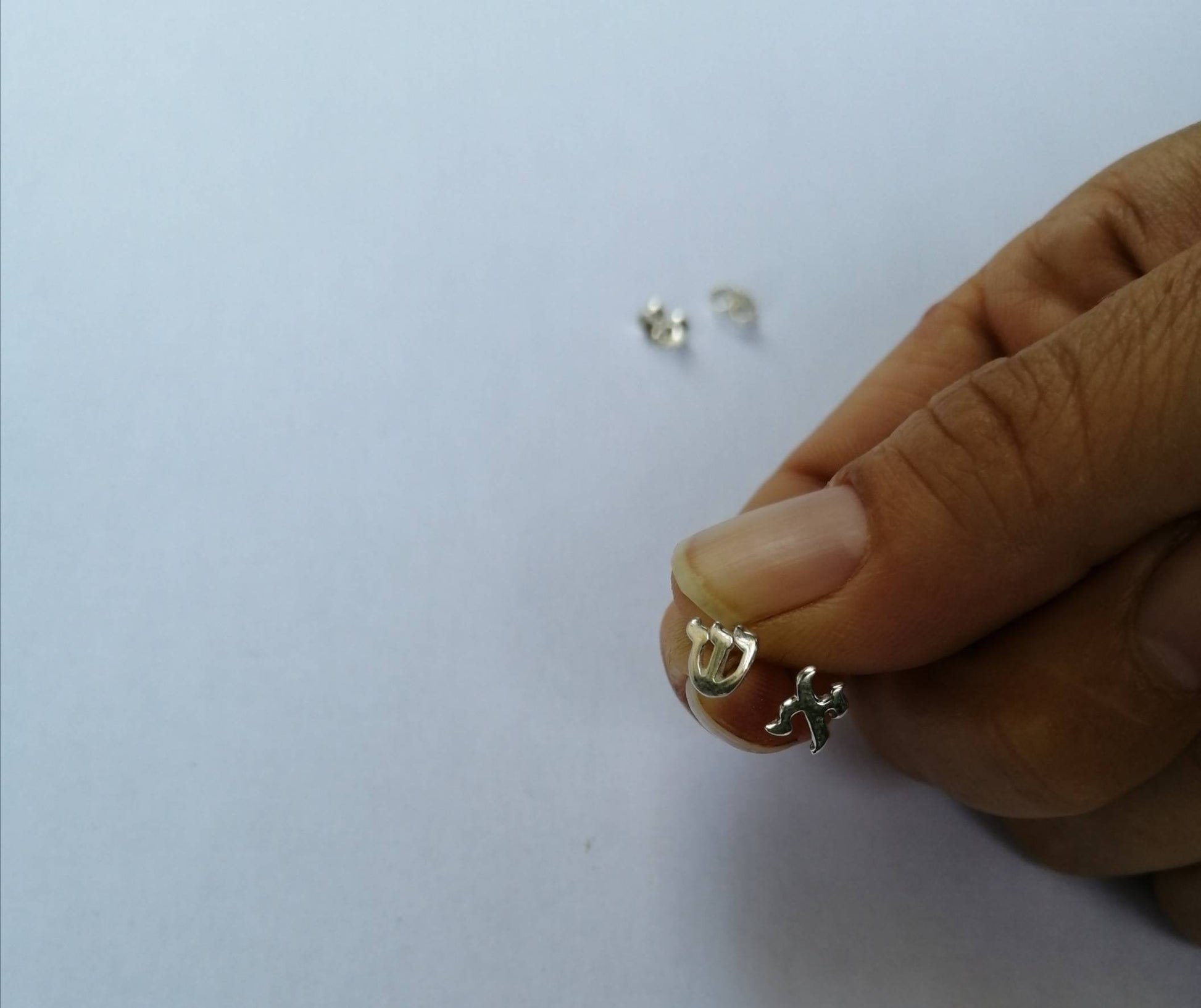 Aleph Shin (FIRE in Hebrew) Stud Earings - Elloise Jewelry