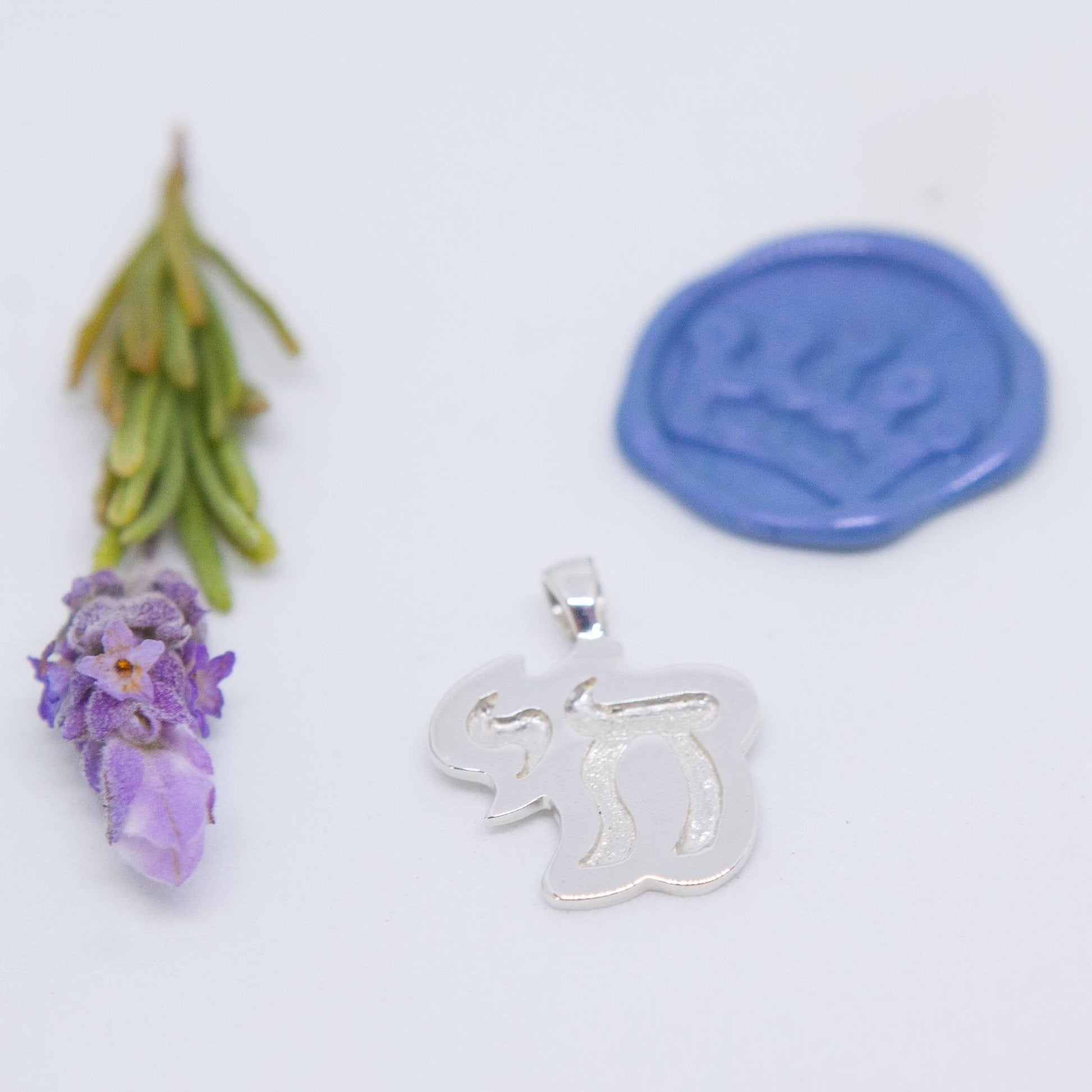 Chai/Life Pendant - Elloise Jewelry